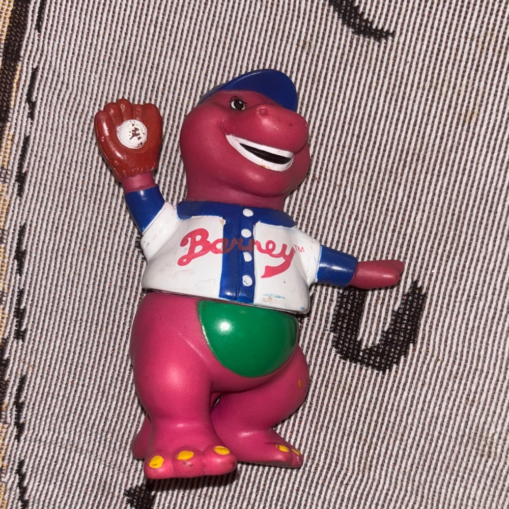 Barneys New York Purple Barney Baseball Figure with Green Belly & White Jersey
